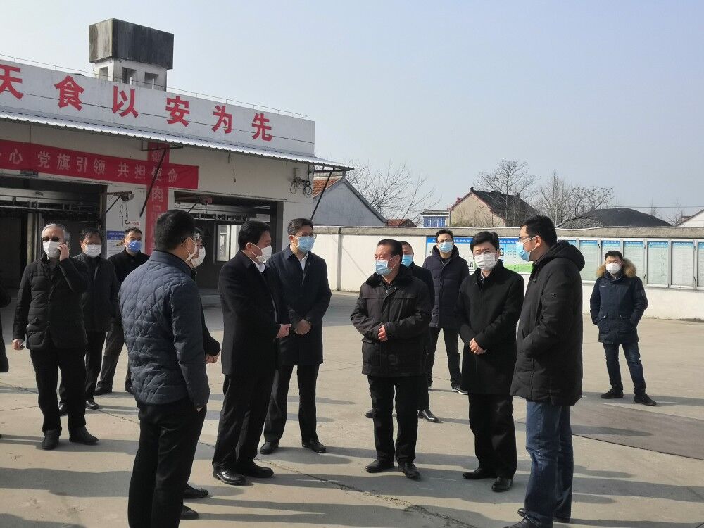 D~X08CR5)CA]SPVR5F5YUET.jpg