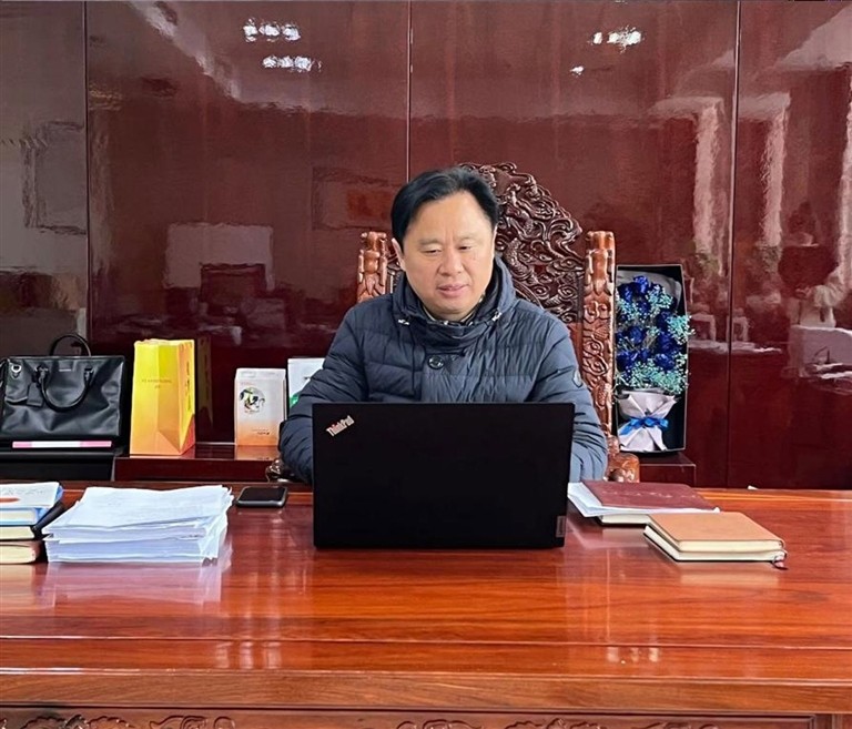 王荣健.jpg 王荣健.jpg