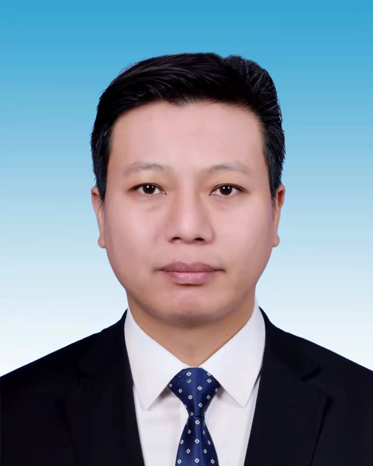 杨晓飞.jpg