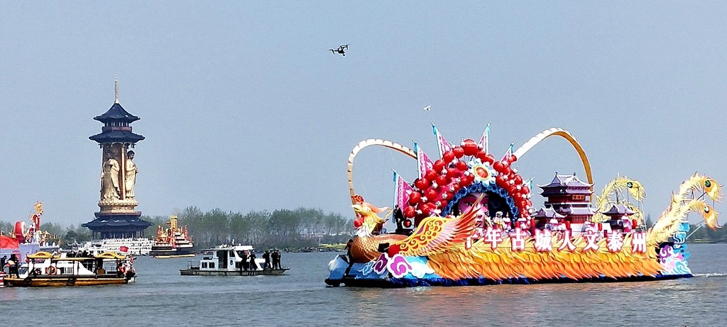 溱潼会船节冠甲天下