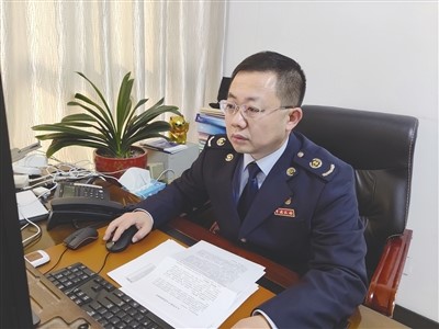 记市人大代表陈海军